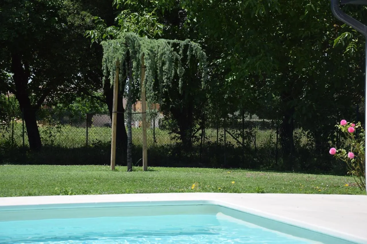 Ici Et La - Chambres D'Hotes Velleron 0*,  France