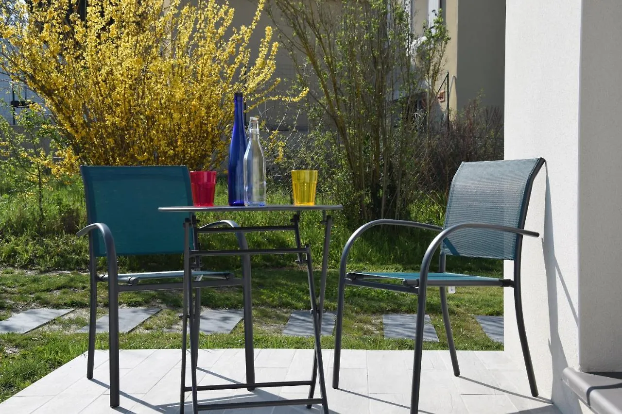 Ici Et La - Chambres D'Hotes Velleron Couette-café
