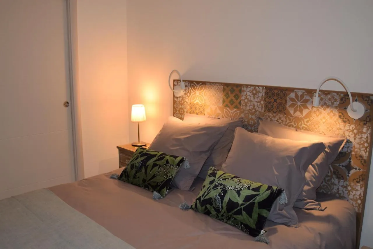 Ici Et La - Chambres D'Hotes Velleron 0*,  France